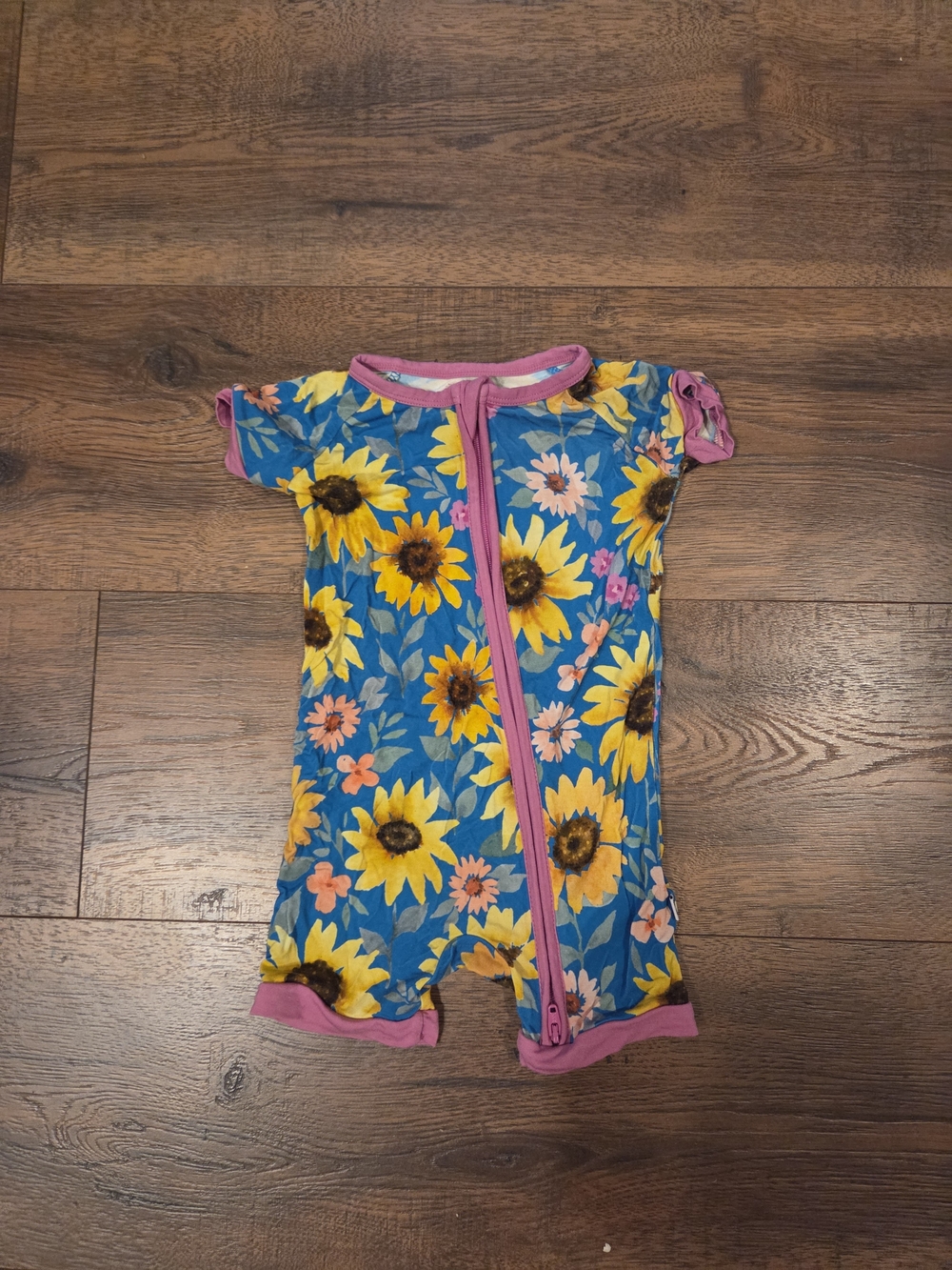 Little Sleepies Sunflower Shorty